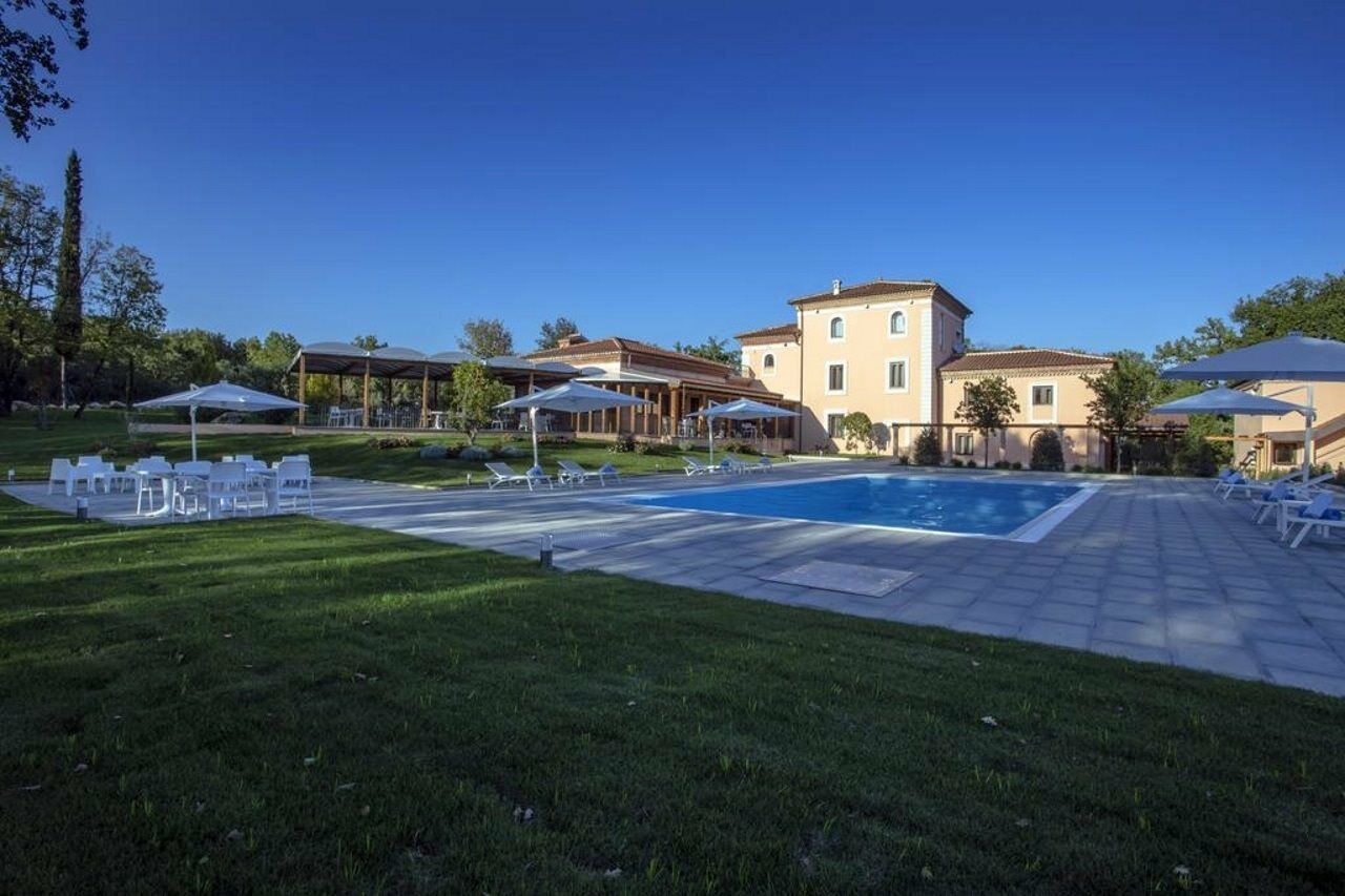 Tenuta Esdra Agrispa Pontecorvo Exterior foto